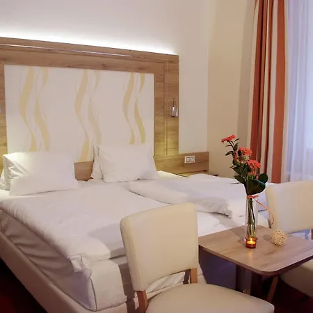 Hotel Royal 4*
