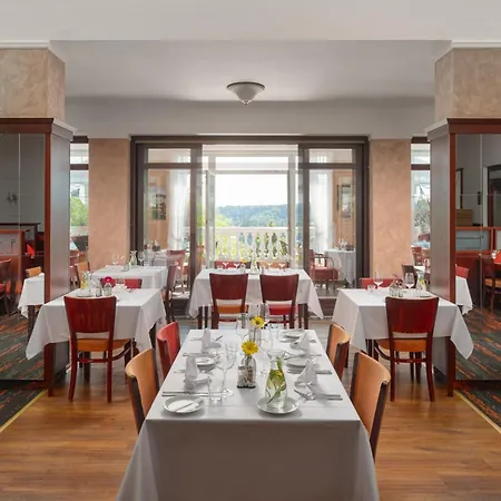 Royal Отель 4*