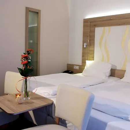 Hotel Royal 4*